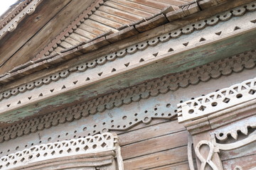  Elements and details of building facades