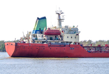 Chemical tanker