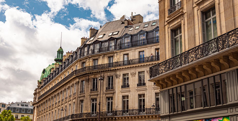 Typical mansions and villas in Paris