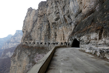 Kunshan Wall highway, Shanxi, Lingchuan, China