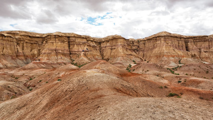 Tsagaan Suvarga, White Stupa, Gobi Desert - Mongolia