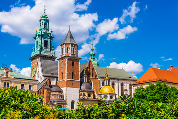 Fototapeta na wymiar Wawel Cathedral on Wawel Hill in Krakow, Poland