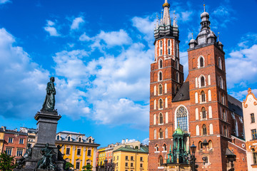 Fototapeta na wymiar Main Market Square with Saint Mary's Basilica in Krakow, Poland