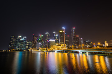 Obraz na płótnie Canvas city at night, singapore