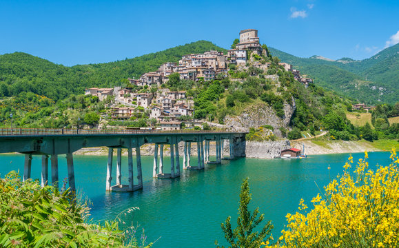 Panoramic sight in Castel di Tora with Lake Turano, beautiful village in the Province of Rieti. Lazio, Italy.