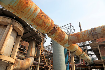 oxidize metal pipe in the factory
