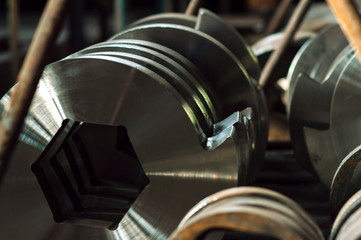 repair of knives for the recycling and disposal of old rubber waste rubbish