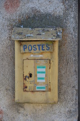 postes, 