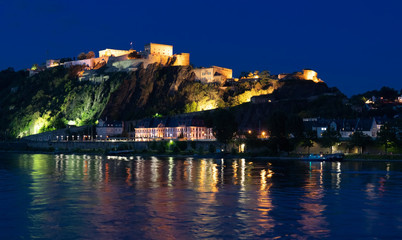Koblenz Ehrenbreitstein mit Festung am Rhein, Abendstimmung
