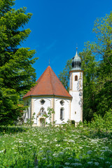 Fototapeta na wymiar Kirche Maria Elend bei Dietramszell