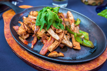 Yucatecan chicken fajitas