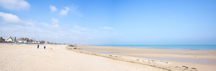 Panorama de la plage de Ouistreham