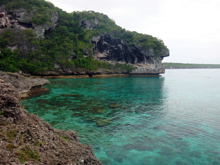 Fototapeta premium Scene of the cliffs of Joking, Lifou, Loyalty Islands, Noumea
