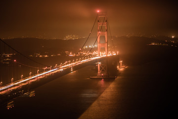 Fototapeta na wymiar golden gate bridge at night