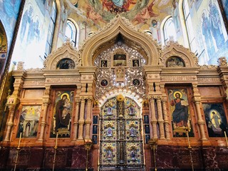Fototapeta na wymiar Russian orthodox church in St Petersburg