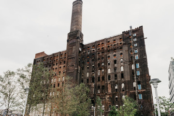 Fototapeta na wymiar Domino Park in Brooklyn, Williamsburg, Old sugar factory,