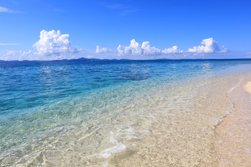 美しい沖縄のビーチ