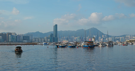 Obraz premium Hong Kong harbor, typhoon shelter