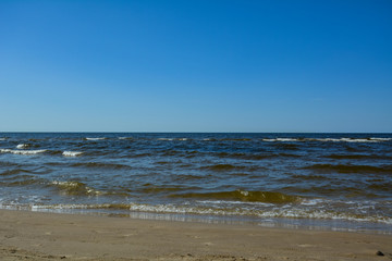 Big waves against the blue sky