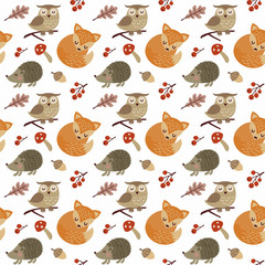 Cute forest animals seamless pattern. Fox, hedgehog and owl. Autumn life  vector illustration.