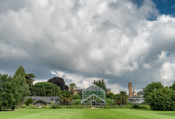 Fototapeta na wymiar Cambridge botanic garden greenhouses, England