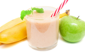 A refreshing smoothie made from apple and banana to detox healthy nutrition