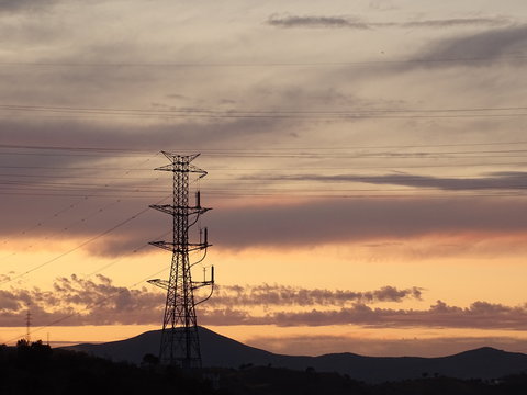 torres electricas de alta tension at