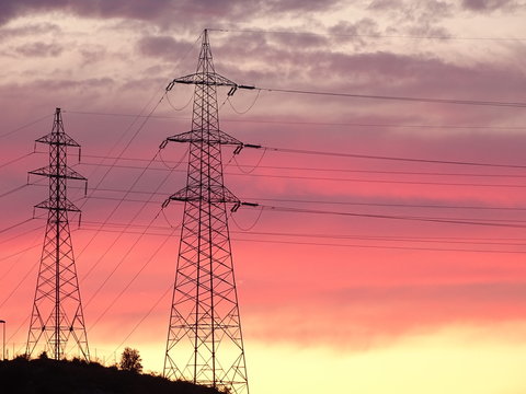 torres electricas de alta tension at