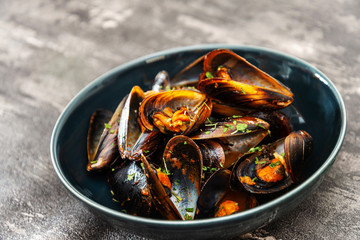 Italian Steamed Mussels cooked in Provencale style