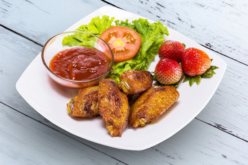 Fried chicken with fresh vegetable