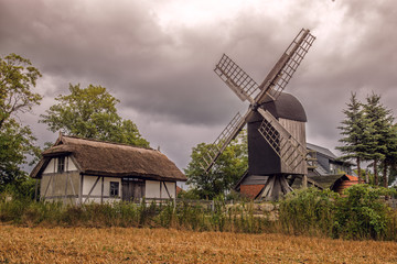 Alte Windmühle auf Rügen 