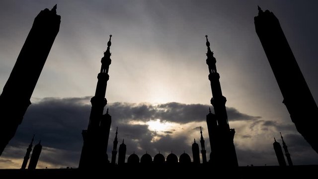 Masjid Al Nabawi or Nabi Mosque, Time Lapse at Sunrise, Medina, Saudi Arabia