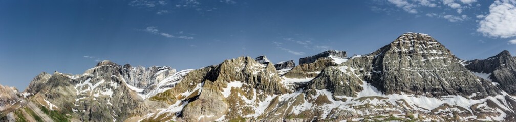 Bergpanorama am Col de Tentes in den Pyrenäen