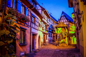 Fototapeta na wymiar Eguisheim village, France