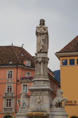 Fototapeta na wymiar Statue of Walther von der Vogelweide,