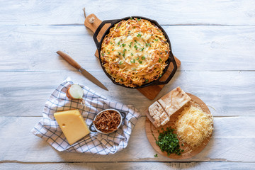 Obraz na płótnie Canvas Bavarian pasta dish with cheese and bacon
