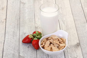 Wheat flakes for breakfast
