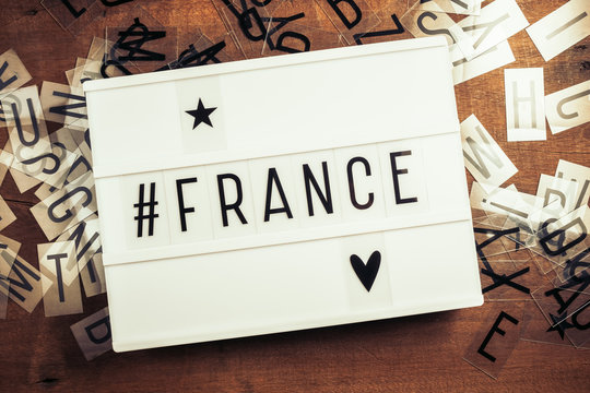 Hashtag France on Lightbox