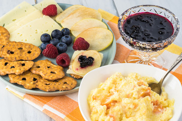 Organic polenta with milk and pumpkin.