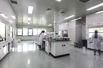 Drug manufacturing laboratory equipment. - 283583459