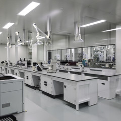 Drug manufacturing laboratory equipment. - 283585202