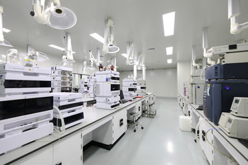 Drug manufacturing laboratory equipment. - 283589604