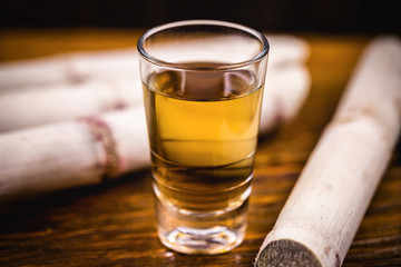 Cachaça, drips, cane or sugarcane is the name given to sugarcane brandy produced in Brazil.