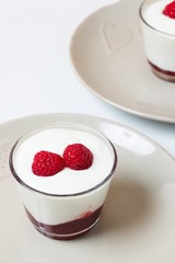 Yogurt with raspberries