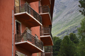 Südtirol, Martell, Matrtelltal, Lost Place, Hotel, Paradiso, Val Martello, Fenster, baufällig,...