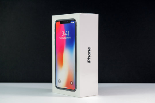 White Iphone X Images – Browse 5,538 Stock Photos, Vectors White Iphone X Images – Browse 5,538 Stock Photos, Vectors