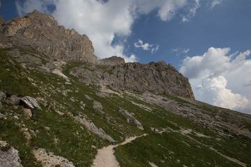 view of Gruppo del Catinaccio Rosengarten Group Dolomites, Italy, Hirzelweg