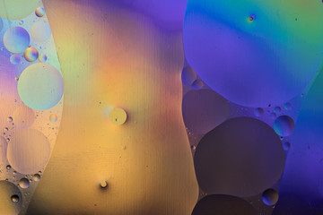 ABSTRACT BUBBLE OIL