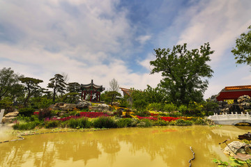 Obraz premium Traditional Chinese City Garden Park.