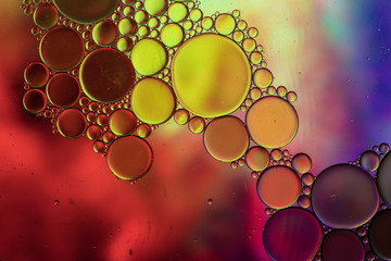 ABSTRACT BUBBLE OIL